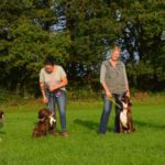 Yvonne mit Evi, David mit Elfie, Sabine mit Einstein, Gesa mit Elodie, Alisa mit Elyssa und Tanja mit Cosima